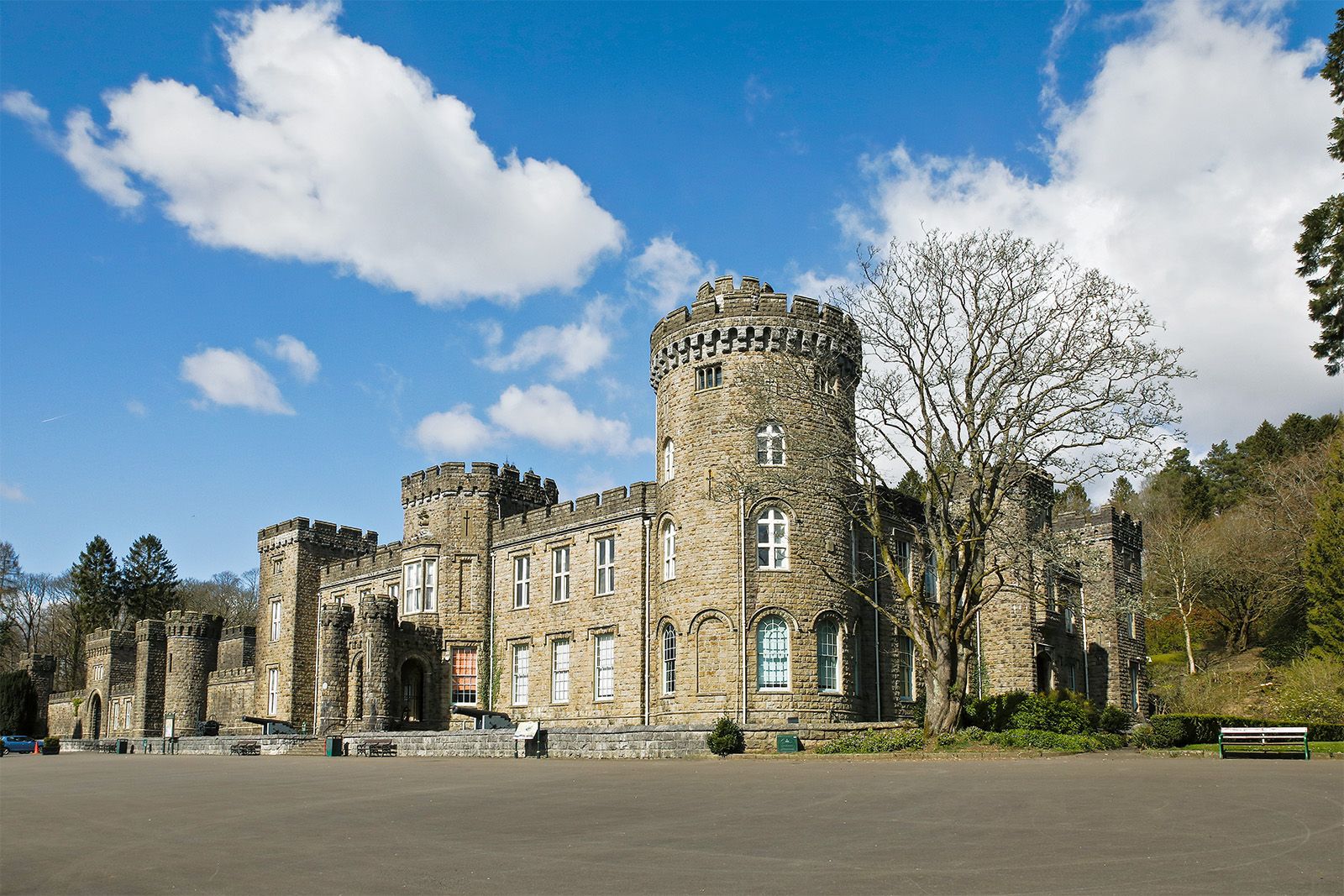 Cyfarthfa Castle with a blue sky.jpg